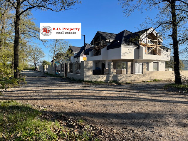Продава  Къща, област Перник, с. Рударци •  415 000 EUR • ID 47038589 — holmes.bg - [1] 