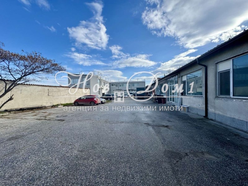 Продава ПРОМ. ПОМЕЩЕНИЕ, гр. Пловдив, Индустриална зона - Юг, снимка 8 - Производствени сгради - 53032593