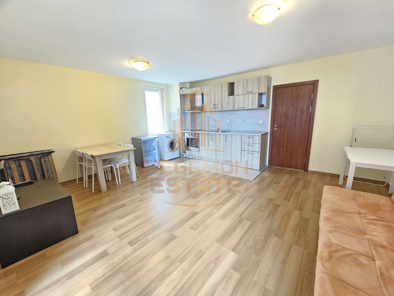 Продава 2-СТАЕН, гр. Варна, к.к. Чайка