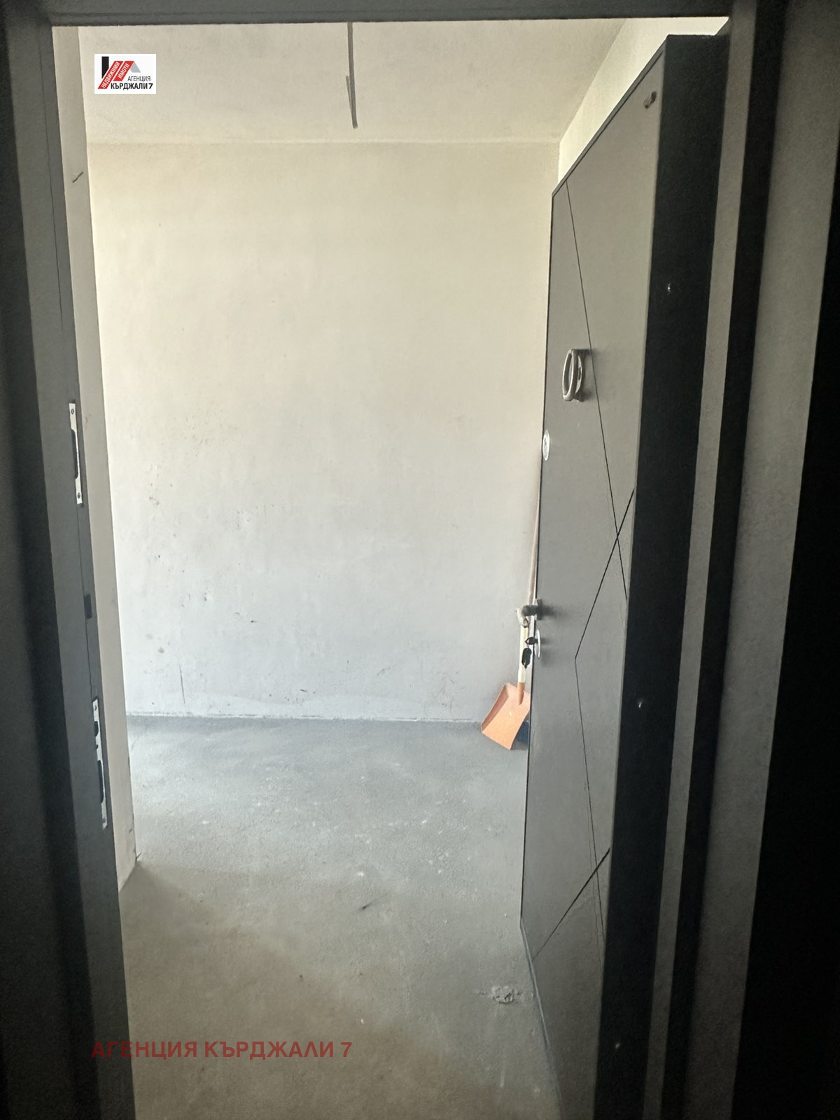 Продава 2-СТАЕН, гр. Кърджали, Възрожденци, снимка 8 - Апартаменти - 55784453