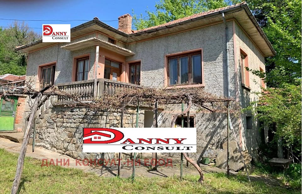 Продава КЪЩА, с. Кръвеник, област Габрово