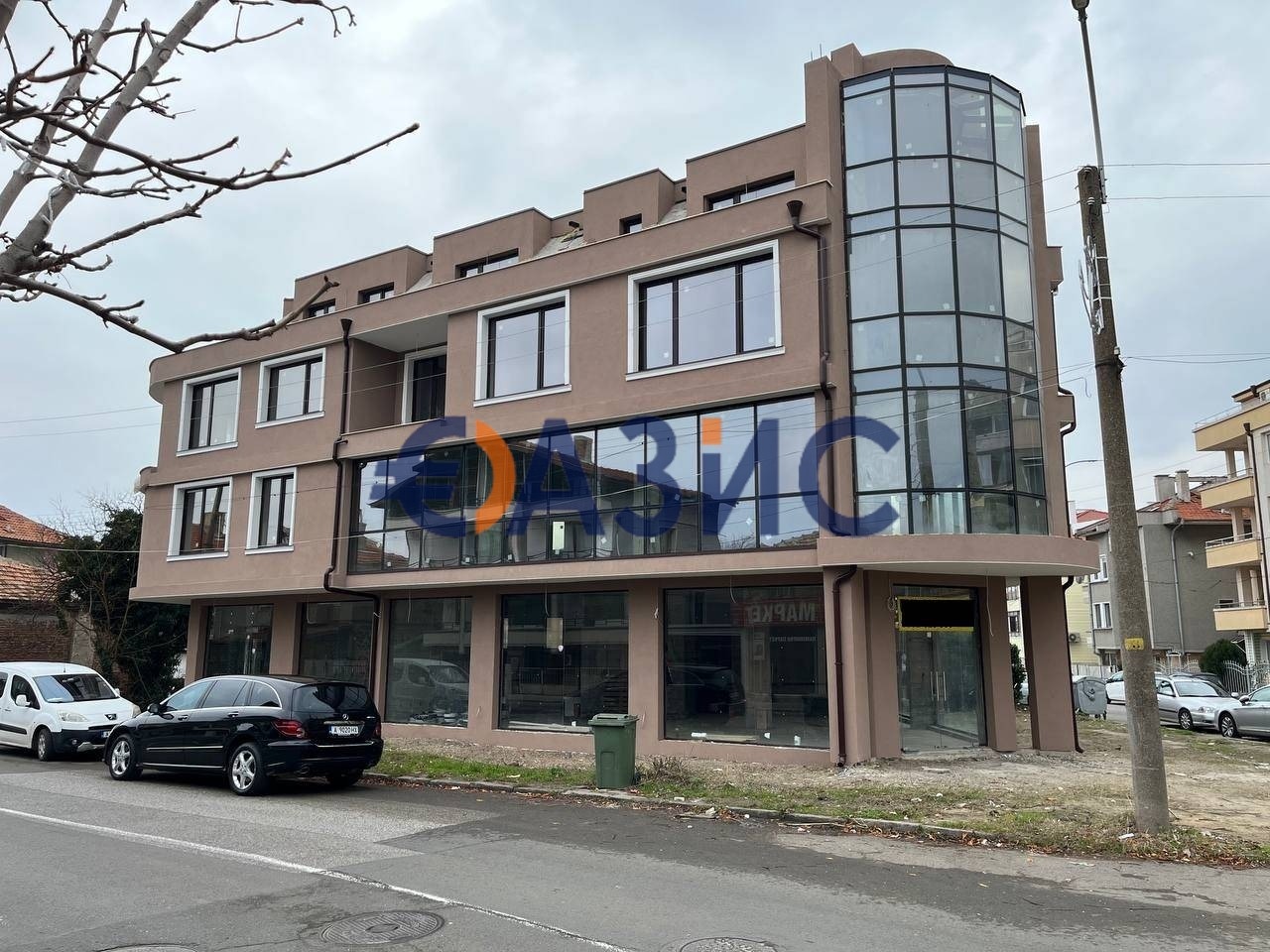 Продава ЗАВЕДЕНИЕ, гр. Поморие, област Бургас, снимка 2 - Заведения - 39216739