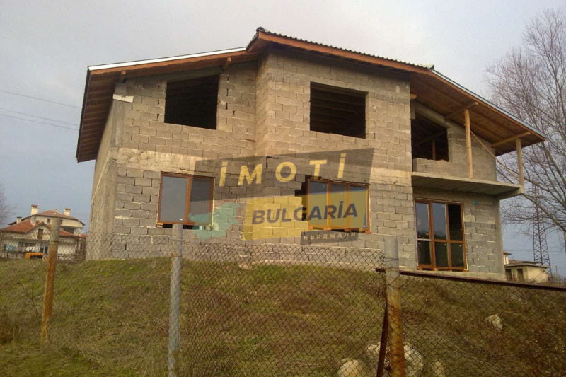 Продава КЪЩА в област Кърджали, гр. Джебел - 545 кв.м / 115 000 € » 224 920.45 лв., ИМОТИБЪЛГАРИЯКЪРДЖАЛИ