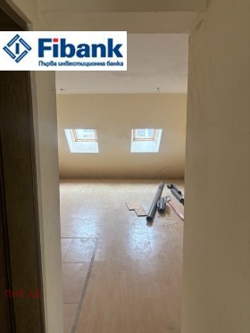 АТЕЛИЕ, ТАВАН, 92 m2