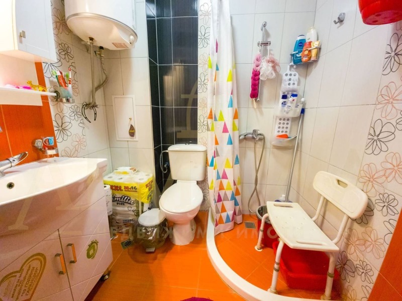 Til salg  2 soveværelser Plovdiv , Yuzhen , 87 kvm | 74667675 - billede [9]
