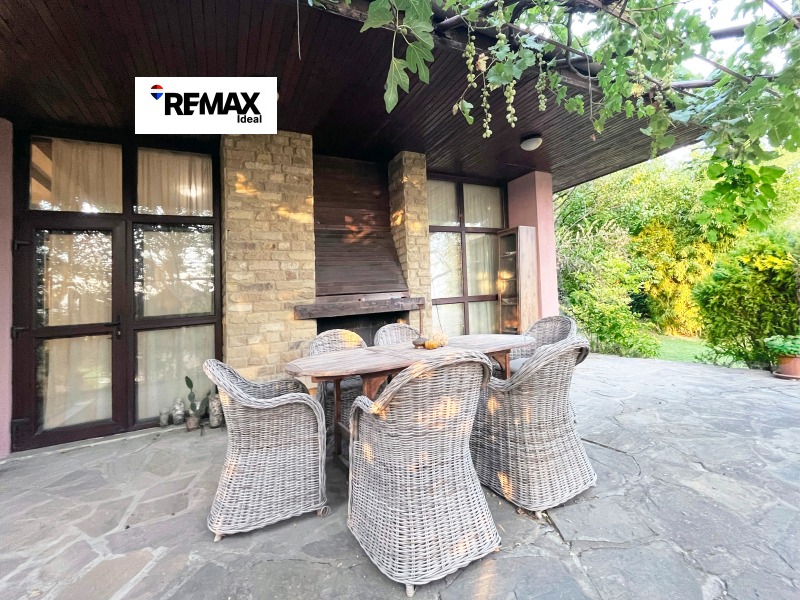 Продава КЪЩА, гр. Варна, м-т Манастирски рид