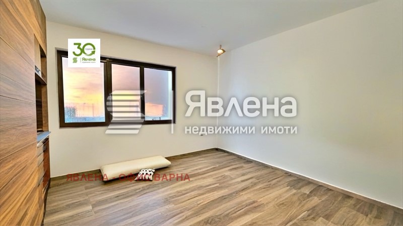 Продава КЪЩА, гр. Варна, Окръжна болница-Генерали, снимка 3 - Къщи - 53625119