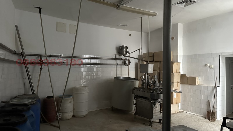 Продава БИЗНЕС ИМОТ, с. Стефан Караджа, област Варна, снимка 3 - Други - 52783460