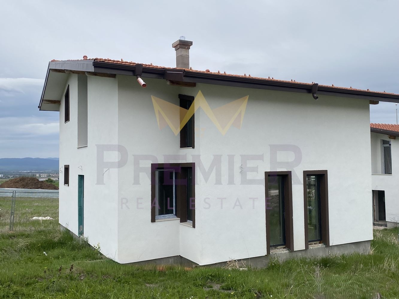 Продава КЪЩА, с. Гурмазово, област София област, снимка 4 - Къщи - 54518810
