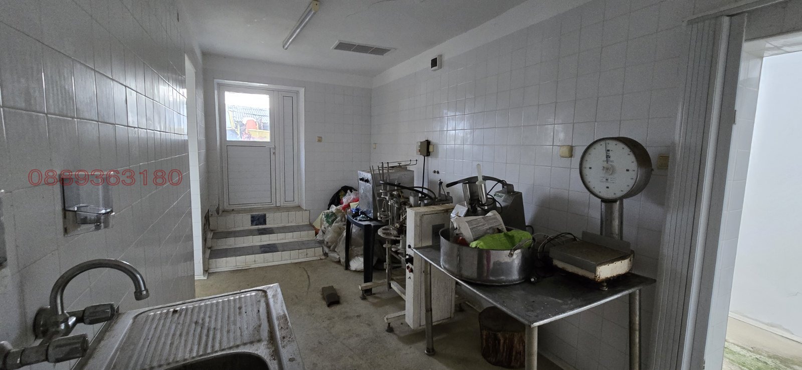 Продава БИЗНЕС ИМОТ, с. Стефан Караджа, област Варна, снимка 2 - Други - 54183040