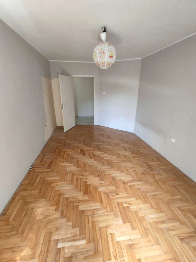 Na sprzedaż  1 sypialnia Plowdiw , Wastaniczeski , 80 mkw | 16300626