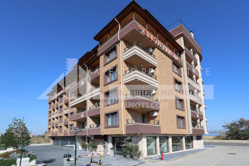 Продава  2-стаен, област Бургас, гр. Поморие •  113 339 EUR • ID 56892888 — holmes.bg - [1] 