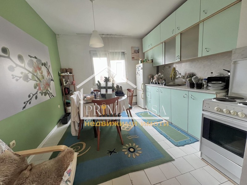 Продава 3-СТАЕН, гр. Пловдив, Гагарин, снимка 2 - Апартаменти - 52462785