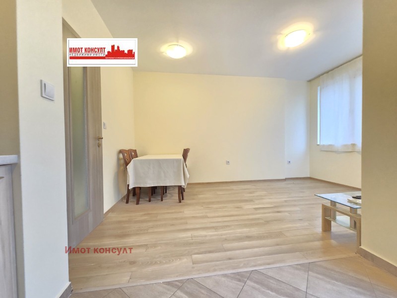 Продава 3-СТАЕН, гр. Пловдив, Кючук Париж, снимка 3 - Апартаменти - 53498842