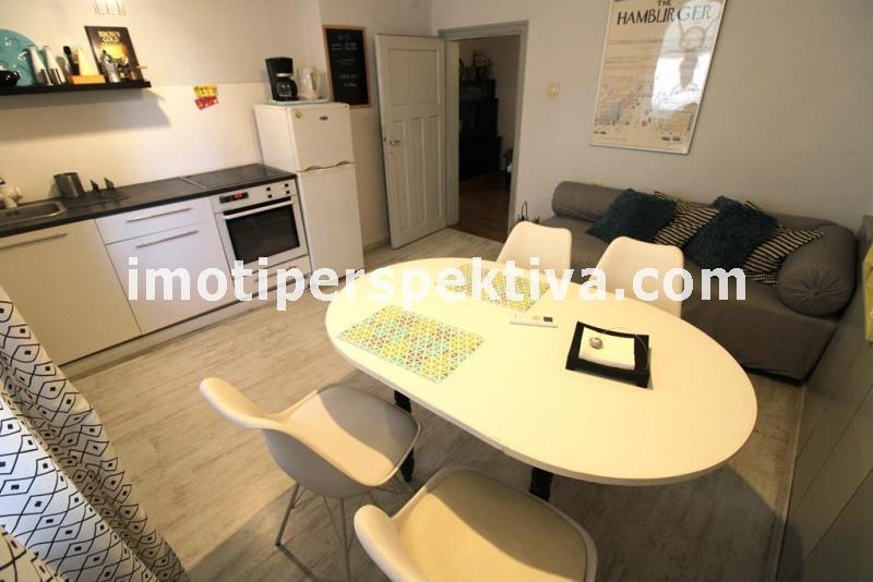 Продава 3-СТАЕН, гр. Пловдив, Кючук Париж, снимка 3 - Апартаменти - 53620162