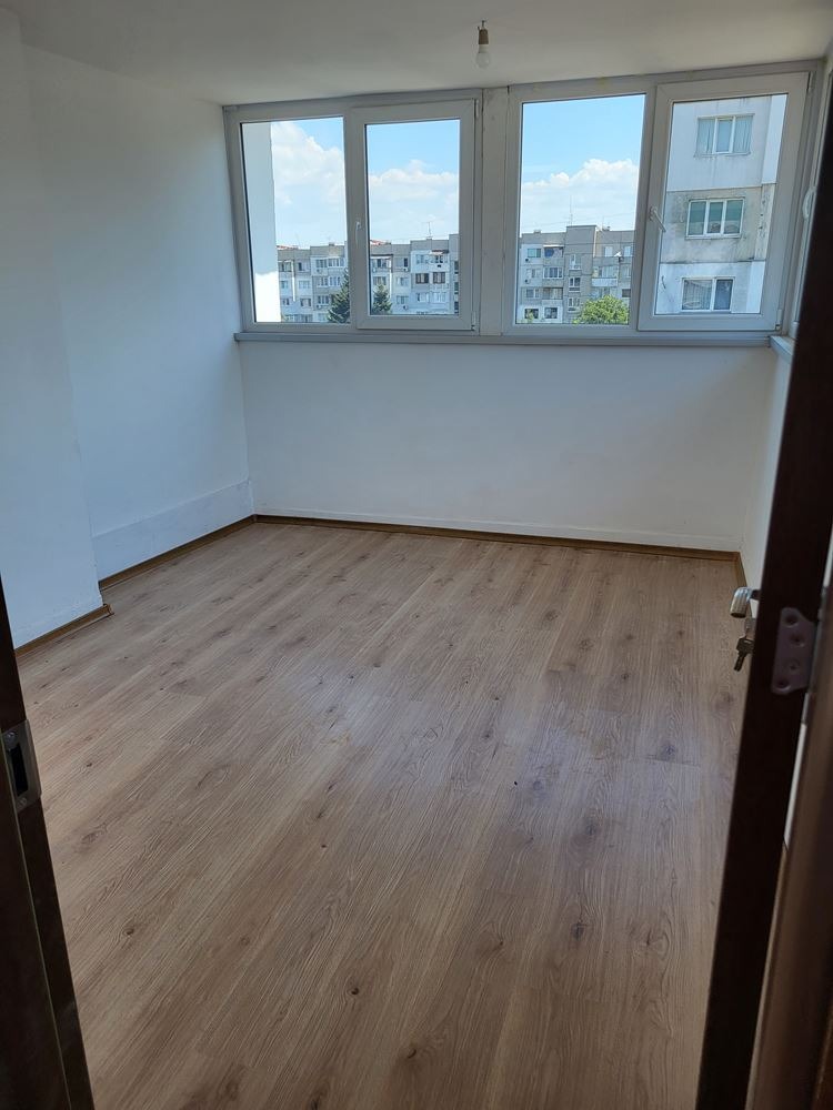 Te koop  Maisonnette Sofia , Ljulin 9 , 246 m² | 27234982 - afbeelding [11]