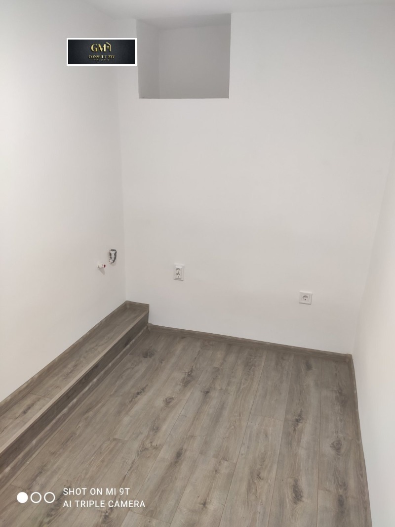 Продава ЕТАЖ ОТ КЪЩА, гр. Габрово, Център, снимка 14 - Етаж от къща - 53364621