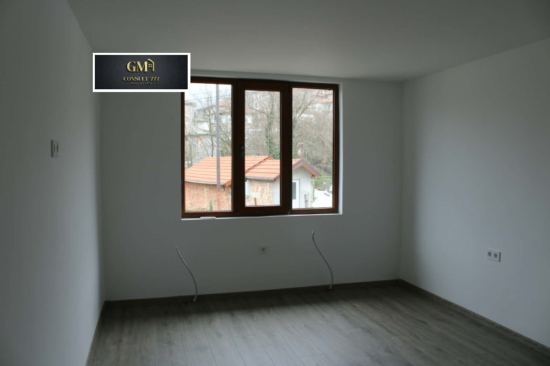 Продава ЕТАЖ ОТ КЪЩА, гр. Габрово, Център, снимка 10 - Етаж от къща - 53364621