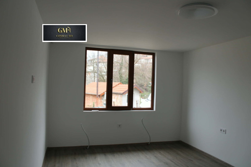 Продава ЕТАЖ ОТ КЪЩА, гр. Габрово, Център, снимка 4 - Етаж от къща - 53364621