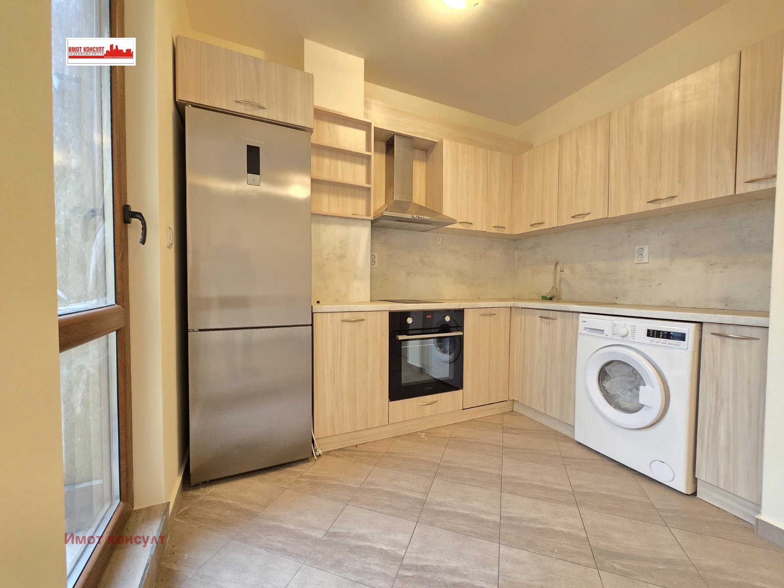 Продава 3-СТАЕН, гр. Пловдив, Кючук Париж, снимка 2 - Апартаменти - 53498842