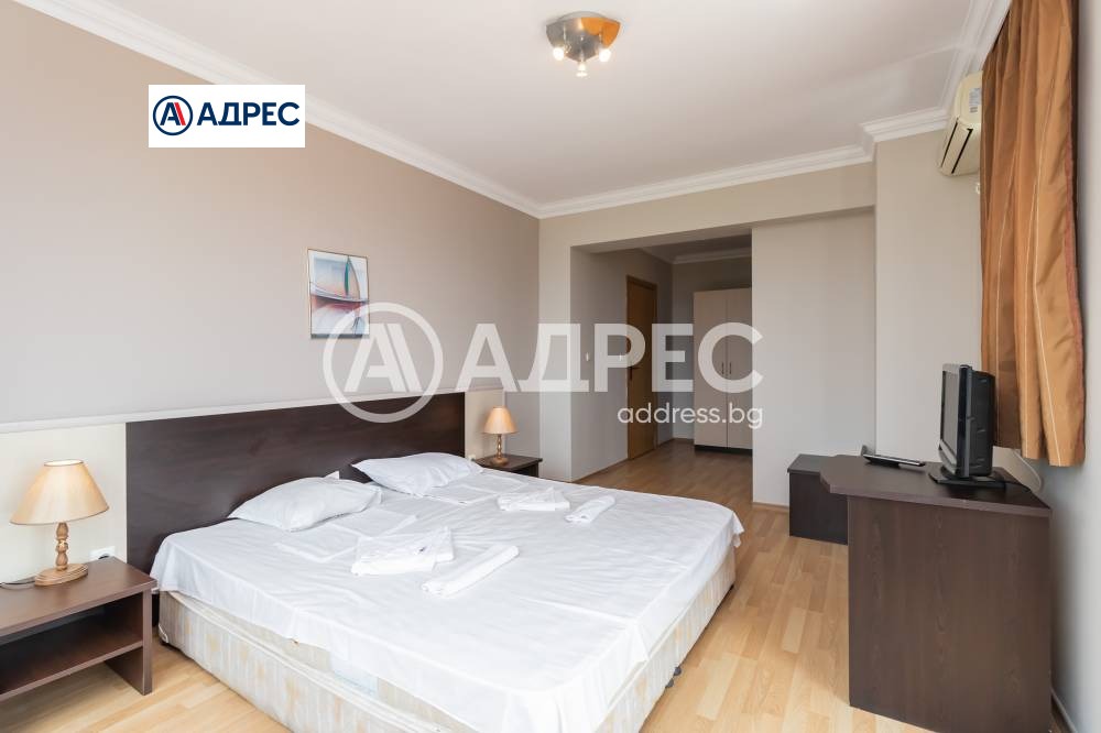 Продава КЪЩА, гр. Бяла, област Варна, снимка 17 - Къщи - 55222852