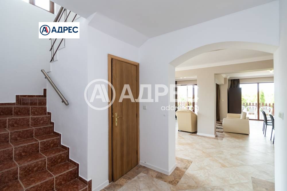 Продава КЪЩА, гр. Бяла, област Варна, снимка 9 - Къщи - 55222852