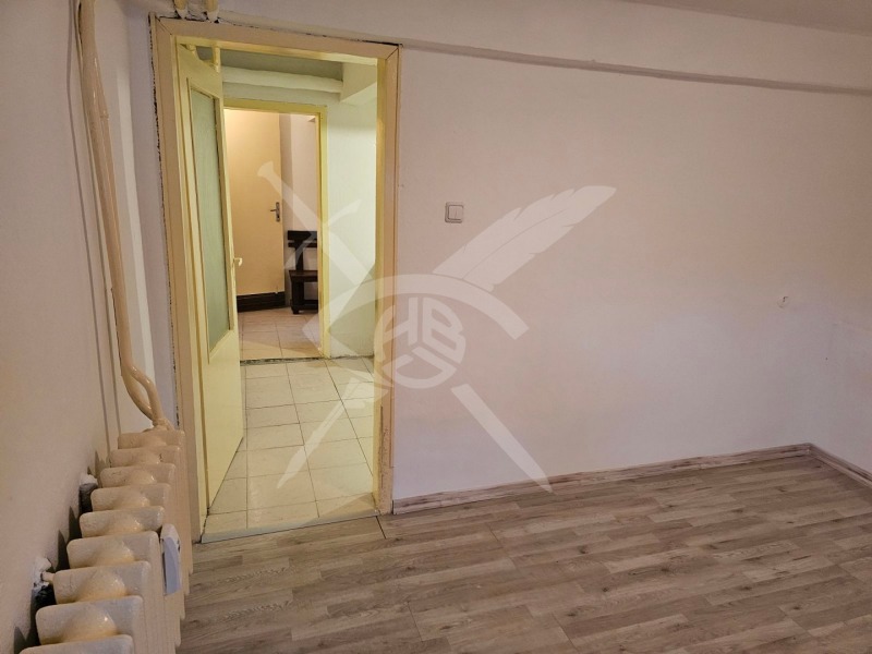 Продава 2-СТАЕН, гр. София, Изток, снимка 3 - Апартаменти - 53197438