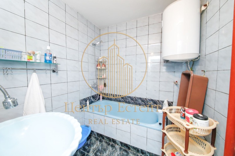 Продава 4-СТАЕН, гр. Плевен, Дружба 2, снимка 12 - Апартаменти - 52879750