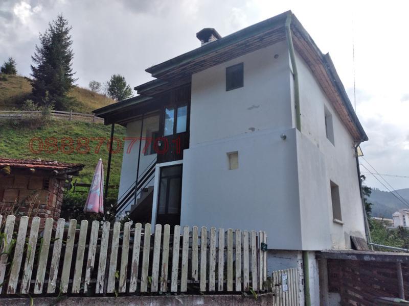 Продава КЪЩА, гр. Чепеларе, област Смолян, снимка 2 - Къщи - 52786636