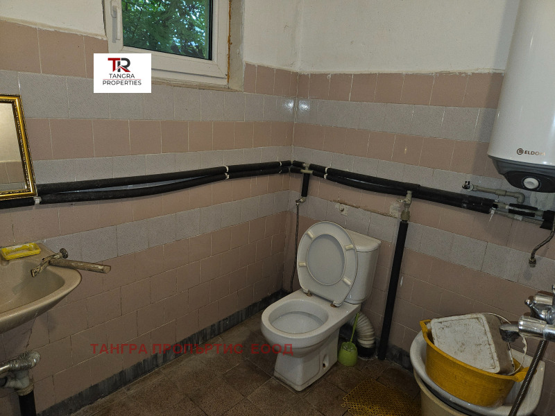 Продава  Къща област Перник , гр. Радомир , 93 кв.м | 43628703 - изображение [12]