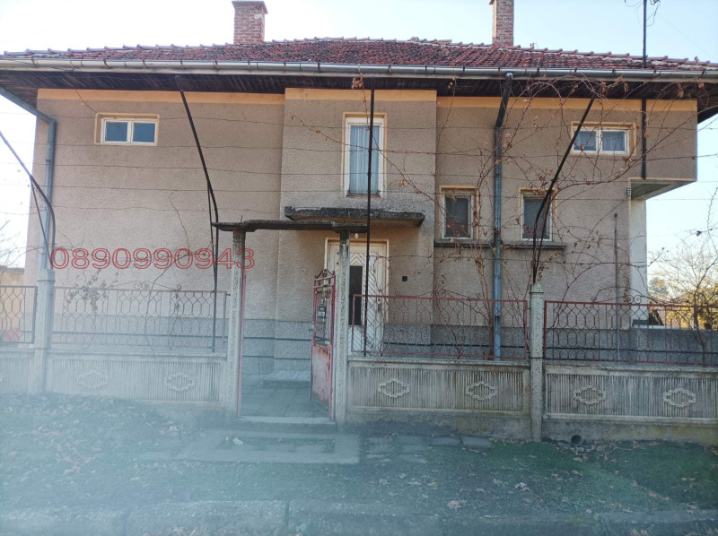 Продава КЪЩА, гр. Вълчедръм, област Монтана, снимка 3 - Къщи - 52781609