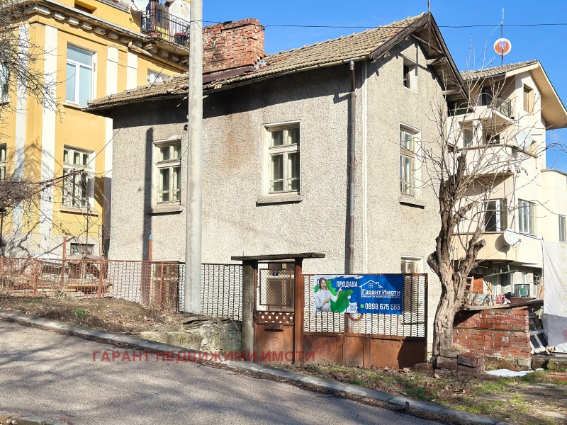 Продава КЪЩА, гр. Габрово, Център