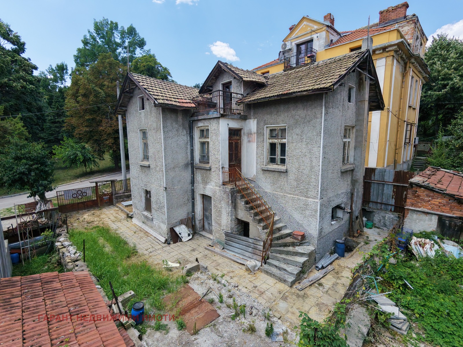 Продава КЪЩА, гр. Габрово, Център