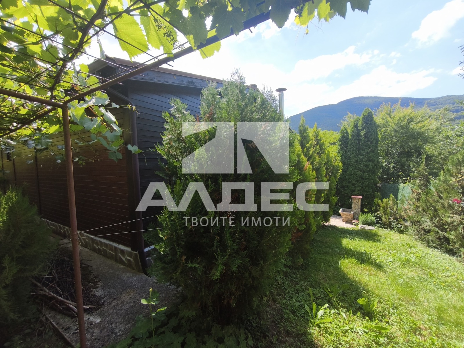 Продава КЪЩА, с. Батулия, област София област, снимка 4 - Къщи - 54541433