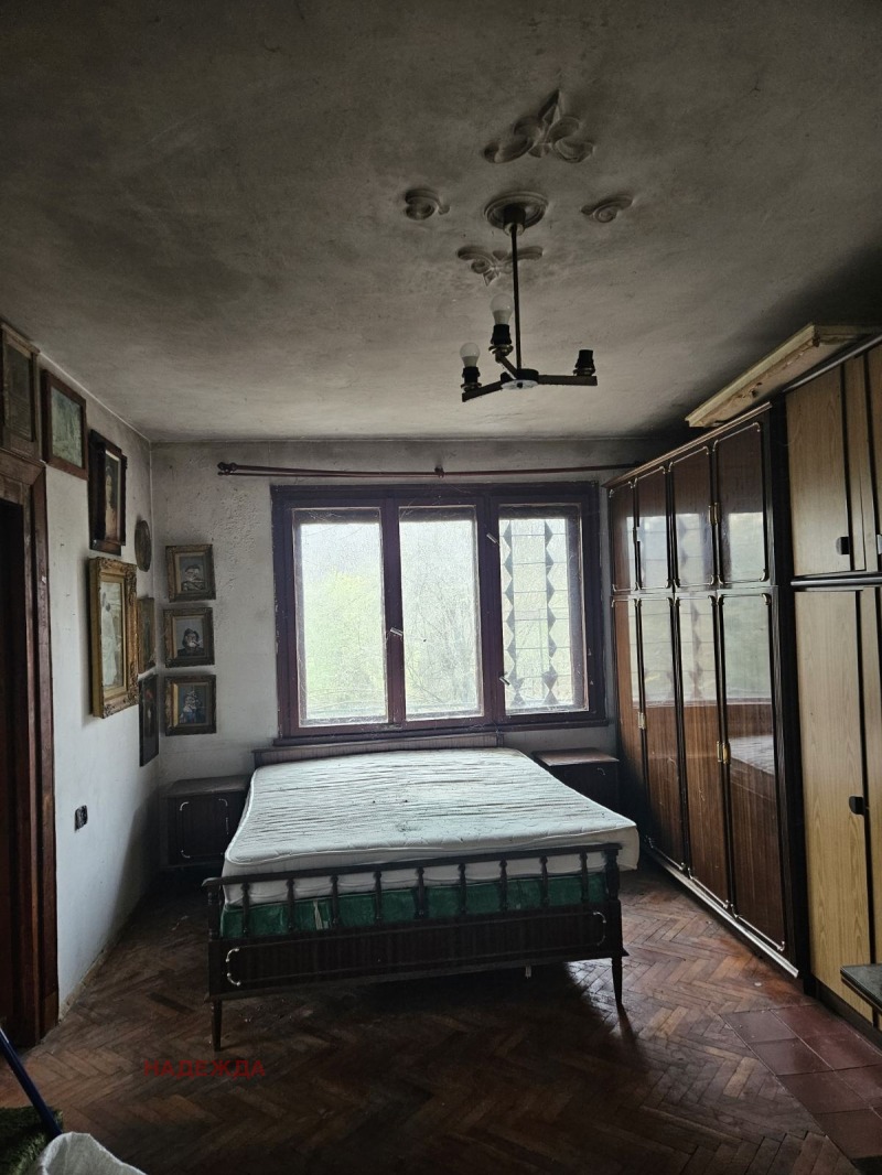 Продава КЪЩА в област Плевен, с. Гривица - 210 кв.м / 164 900 € » 322 516.37 лв., НАДЕЖДА