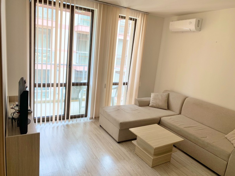 Продава  2-стаен област Бургас , к.к. Слънчев бряг , 45 кв.м | 78474976 - изображение [2]