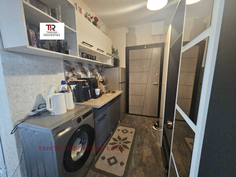 Продается  1 спальня область Перник , Радомир , 72 кв.м | 65711805 - изображение [4]