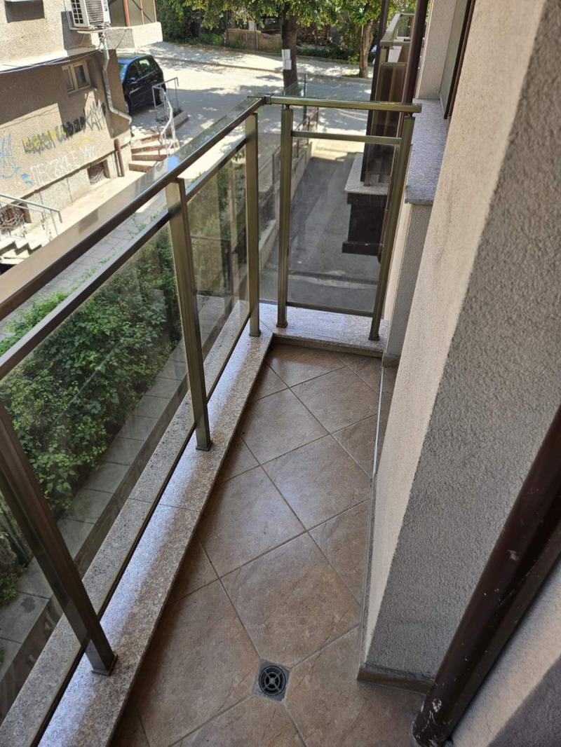 Продава  2-стаен град София , Редута , 65 кв.м | 77904998 - изображение [5]