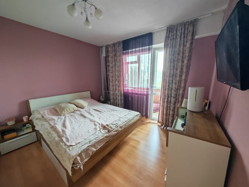 De vânzare  1 dormitor Sofia , Mladost 4 , 66 mp | 62095950 - imagine [10]