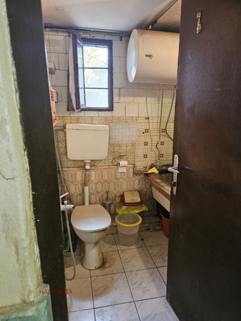 Продава КЪЩА, с. Гривица, област Плевен, снимка 10 - Къщи - 52601897