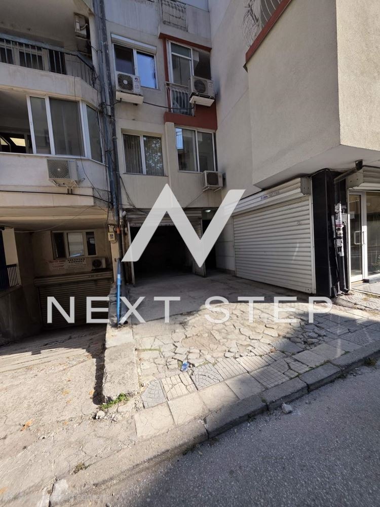 À venda  Garagem Plovdiv , Mladejki Halm , 11 m² | 30477715 - imagem [2]