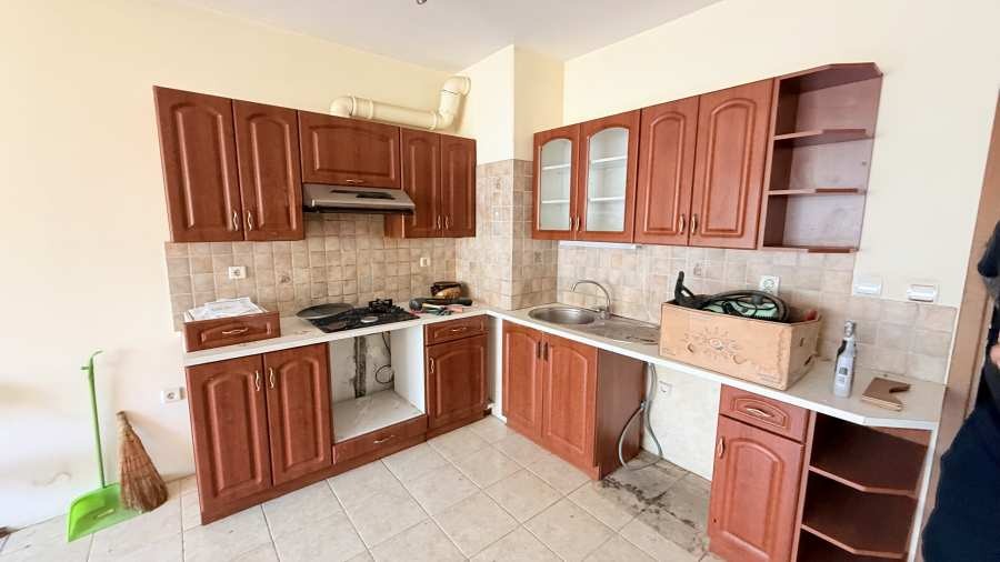 Продава 3-СТАЕН, гр. Велико Търново, Колю Фичето, снимка 3 - Апартаменти - 54407282