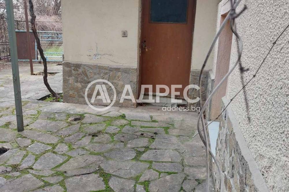 Продава КЪЩА, с. Триводици, област Пловдив, снимка 4 - Къщи - 53601887
