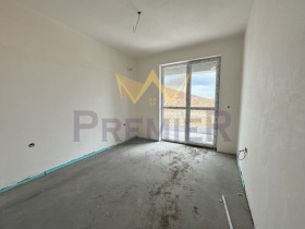 2-стаен град Варна, Изгрев 2