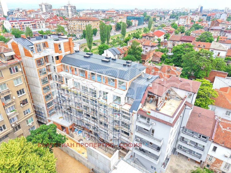 Zu verkaufen  2 Schlafzimmer Sofia , Zentar , 138 qm | 15400371 - Bild [17]
