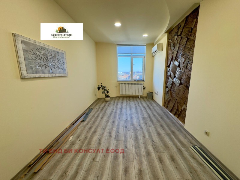 Продава 4-СТАЕН, гр. София, Център, снимка 4 - Апартаменти - 53558129