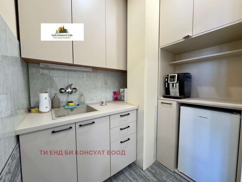 Продава 4-СТАЕН, гр. София, Център, снимка 6 - Апартаменти - 53558129