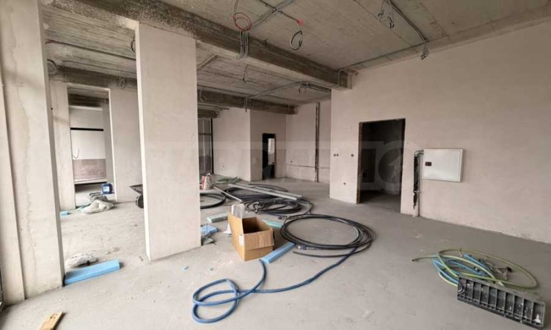 Продава МАГАЗИН, гр. Бургас, Славейков, снимка 3 - Магазини - 53366639