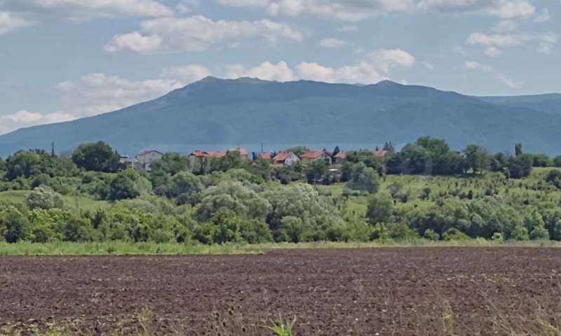 Продава ПАРЦЕЛ, град София, Филиповци • 156200 € • 82627830 — Holmes.bg