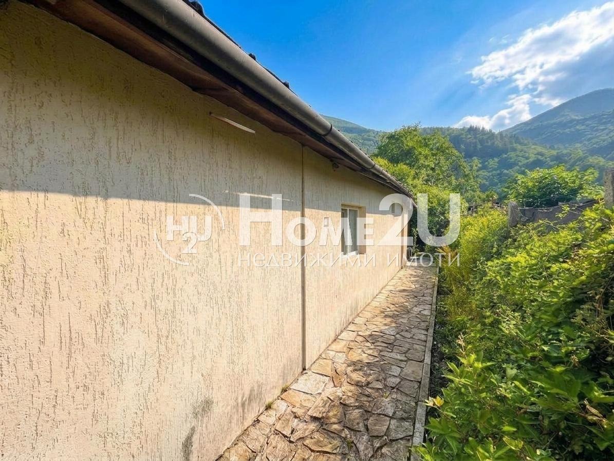 Продава ВИЛА, с. Церово, област София област, снимка 7 - Вили - 55031201